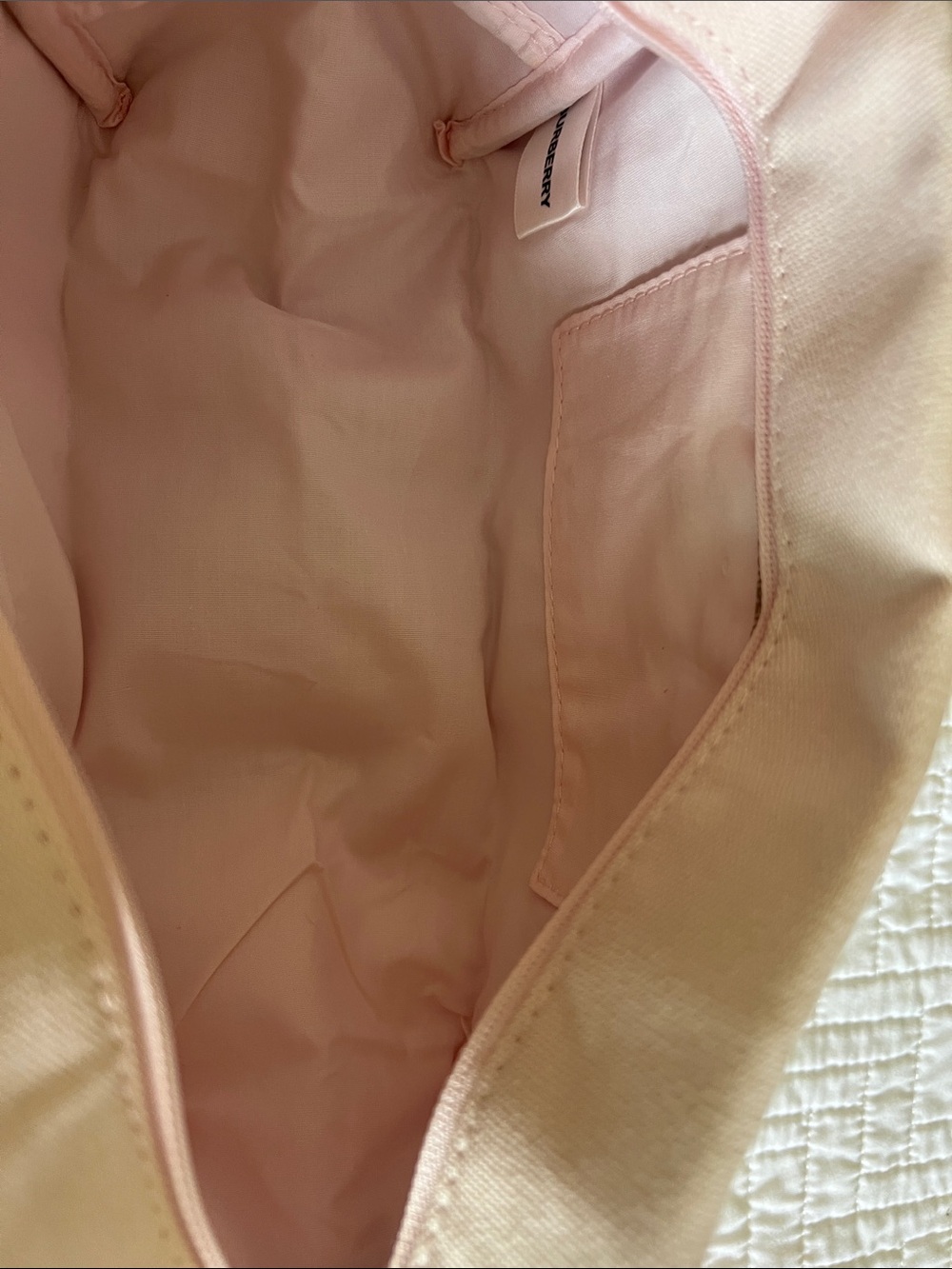 BURBERRY :: POUCH - Picture 4 of 7